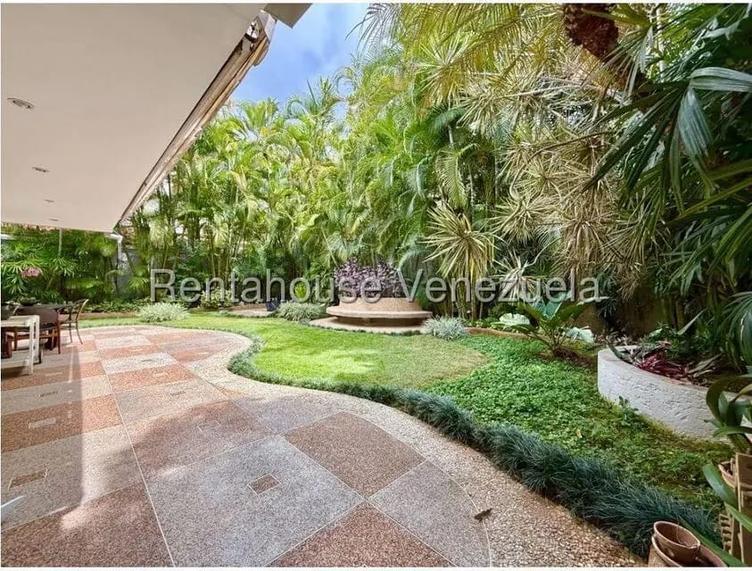 Casa (Multipes Niveles) en Venta en Altamira, Distrito Metropolitano - 5
