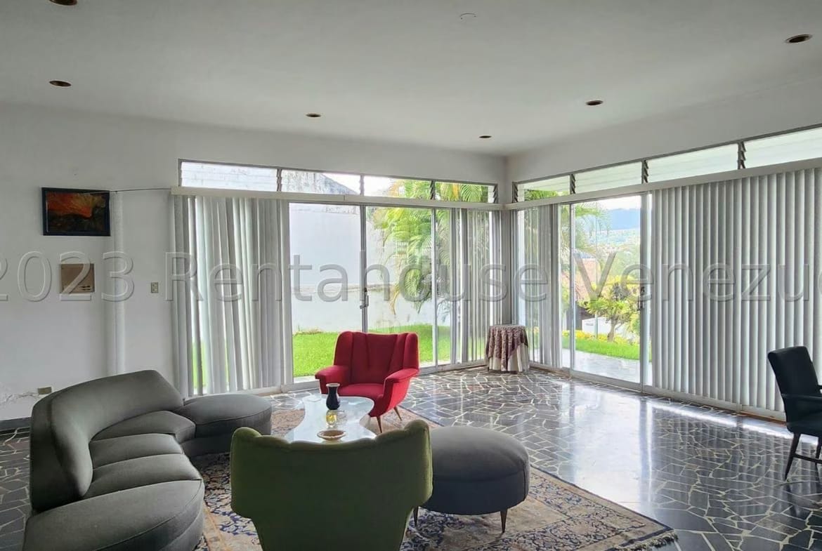 CASA EN VENTA SELENE MARIN – MLS#24-2363 - 2