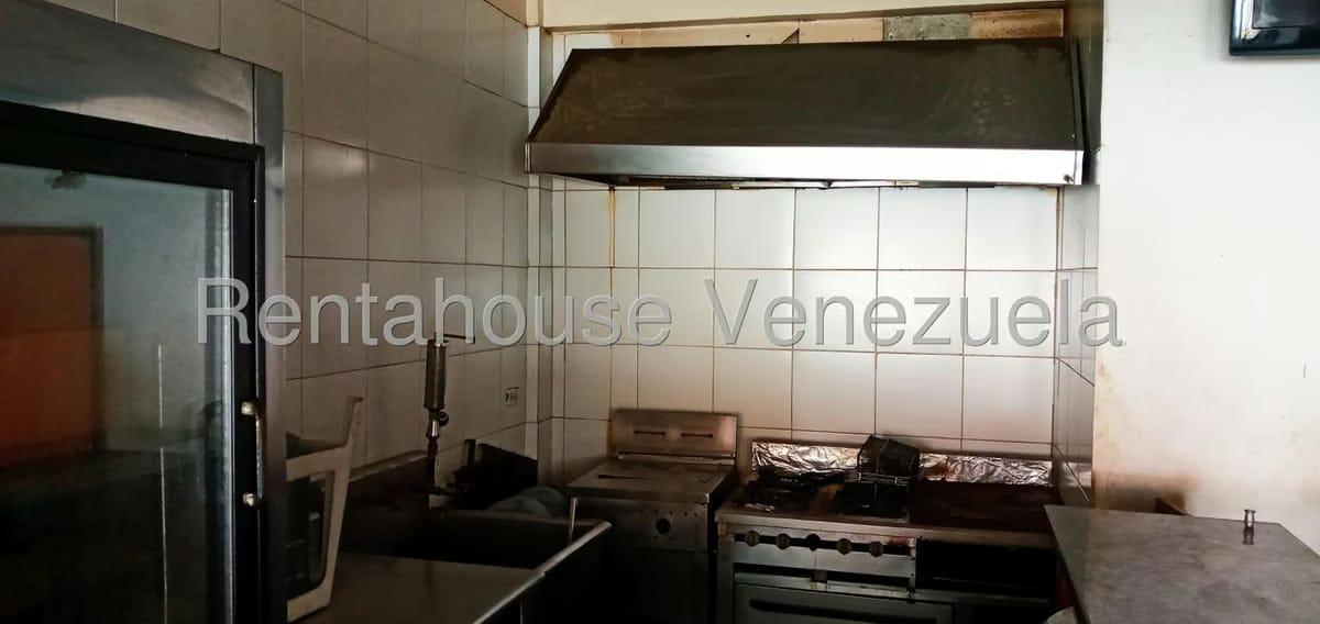 Comercial (Local Comercial) en Alquiler en Chacao, Distrito Metropolitano - 14