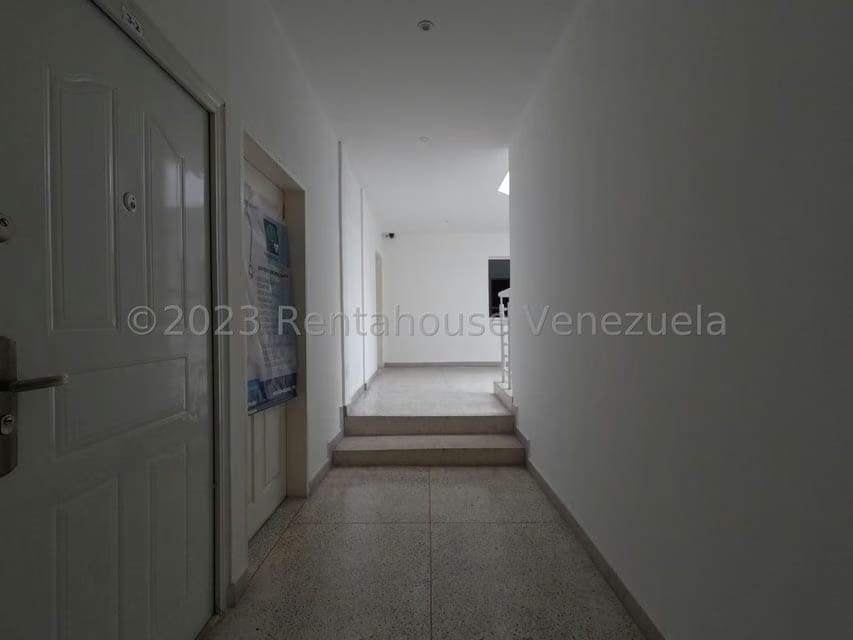 Comercial (Oficina) en Alquiler en Centro, Lara - 13