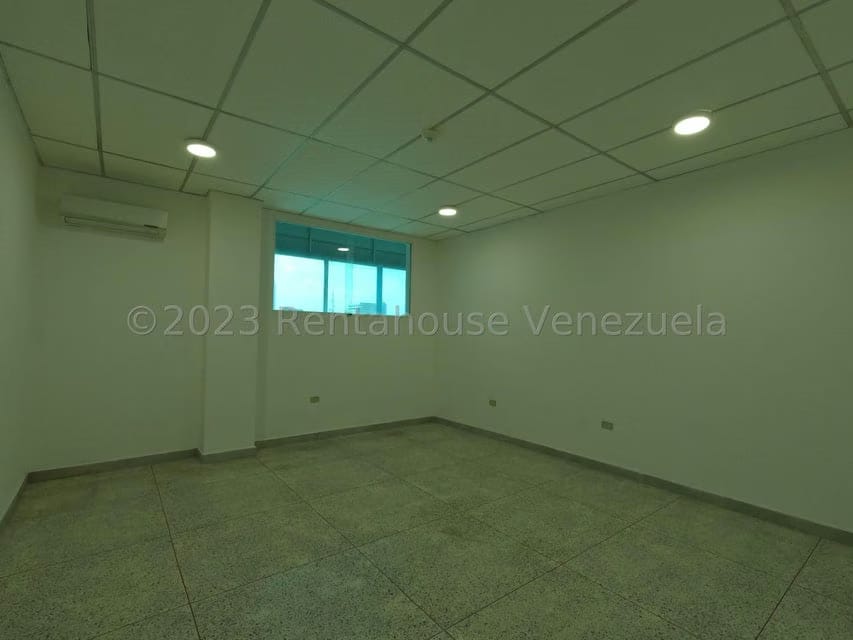 Comercial (Oficina) en Alquiler en Centro, Lara - 8