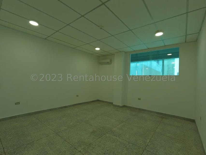 Comercial (Oficina) en Alquiler en Centro, Lara - 9