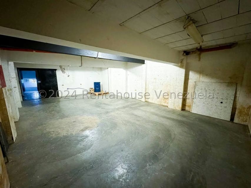 Comercial (Edificio) en Venta en Catia, Distrito Metropolitano - 13