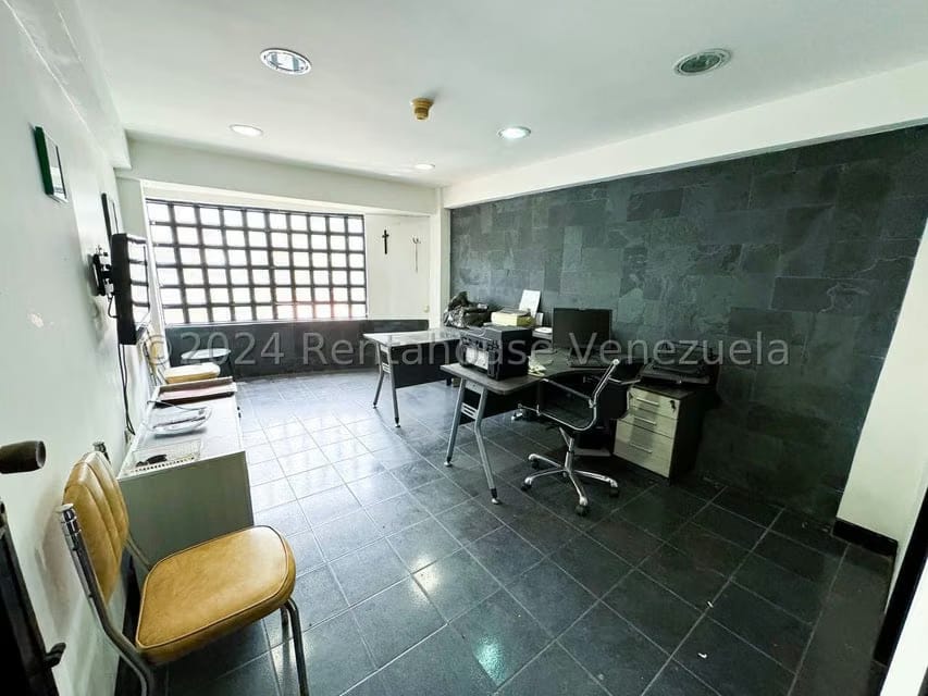 Comercial (Edificio) en Venta en Catia, Distrito Metropolitano - 15