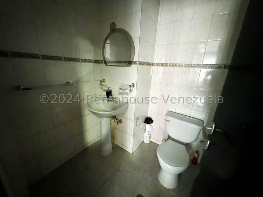 Comercial (Edificio) en Venta en Catia, Distrito Metropolitano - 19