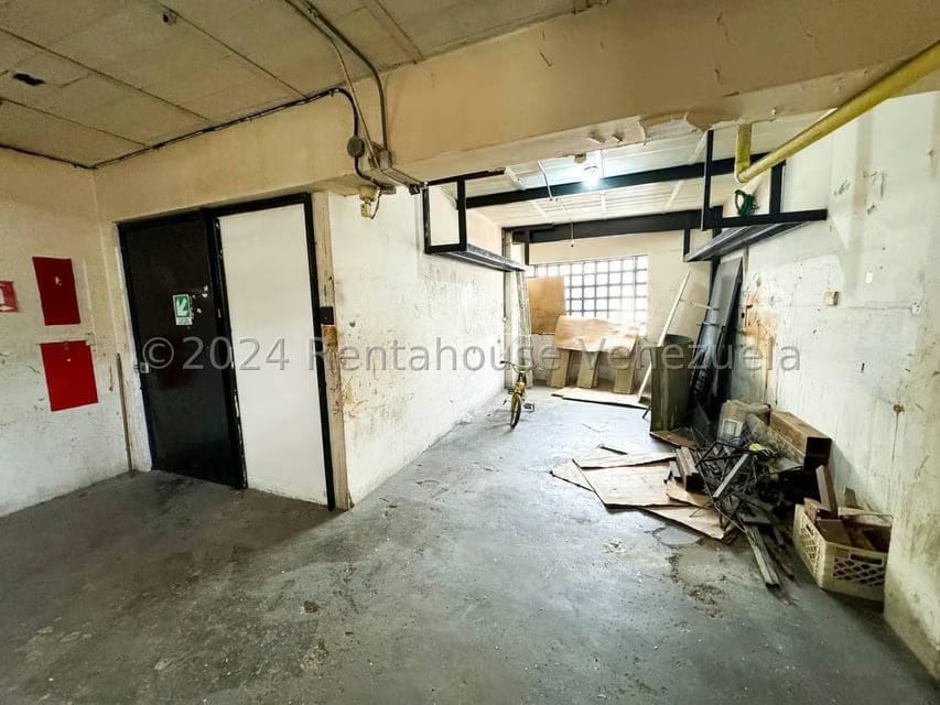 Comercial (Edificio) en Venta en Catia, Distrito Metropolitano - 27