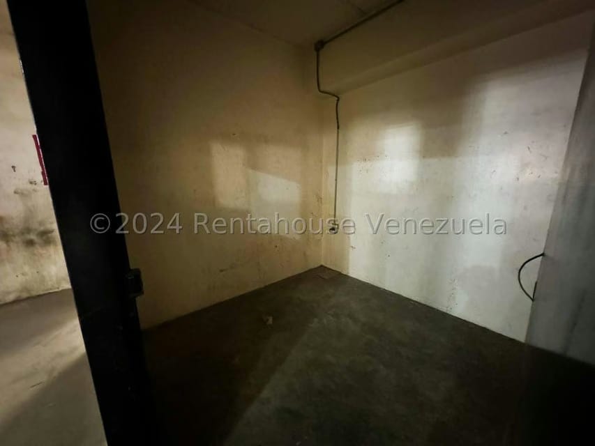 Comercial (Edificio) en Venta en Catia, Distrito Metropolitano - 29