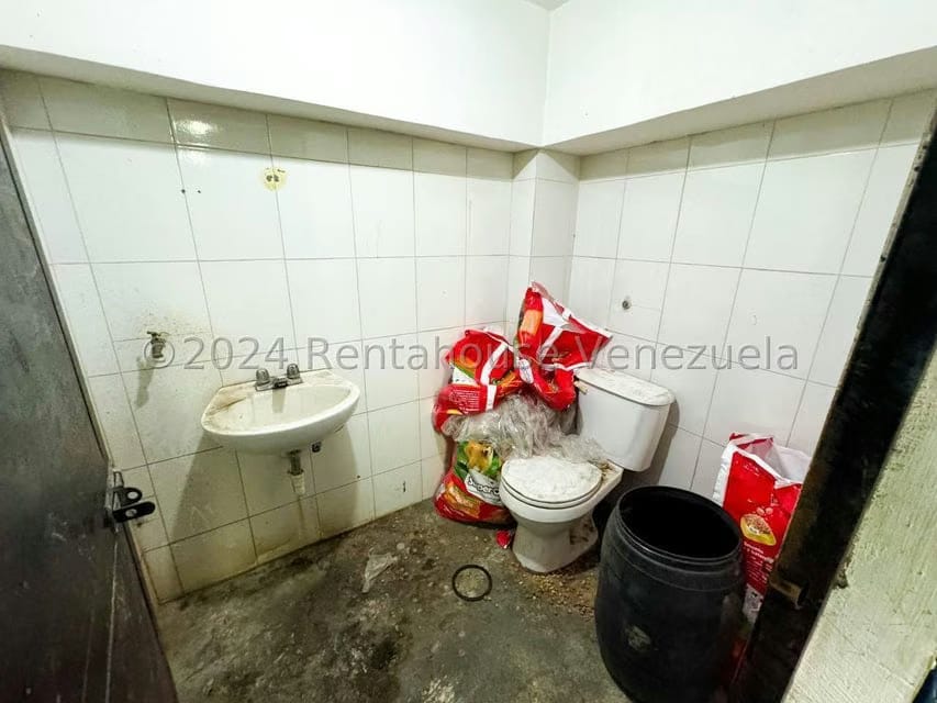 Comercial (Edificio) en Venta en Catia, Distrito Metropolitano - 31