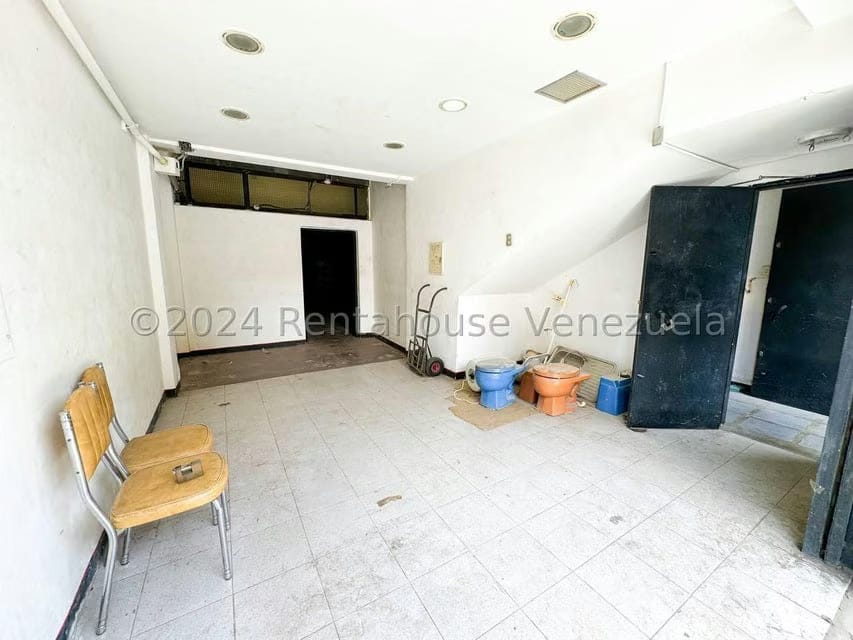 Comercial (Edificio) en Venta en Catia, Distrito Metropolitano - 6