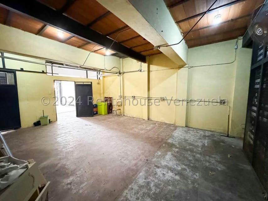 Comercial (Edificio) en Venta en Catia, Distrito Metropolitano - 8
