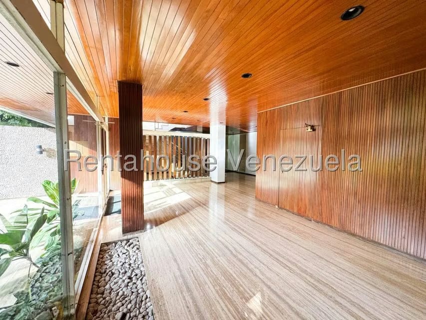 Apartamento (1 Nivel) en Venta en Alta Florida, Distrito Metropolitano - 2