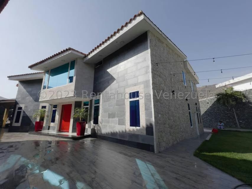 Casa (Duplex) en Venta en El Castaño, Aragua - 2
