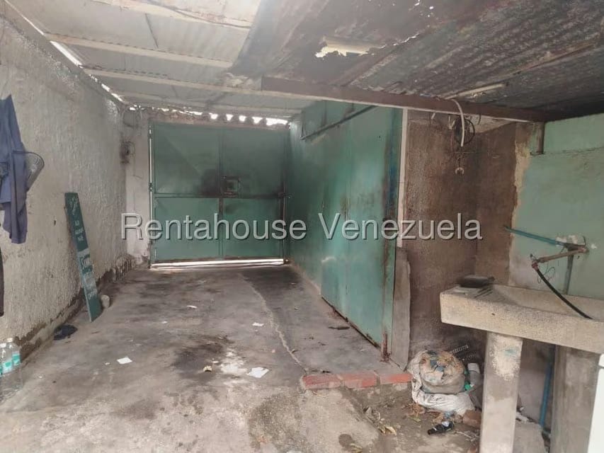 Casa (1 Nivel) en Venta en Centro, Lara - 13