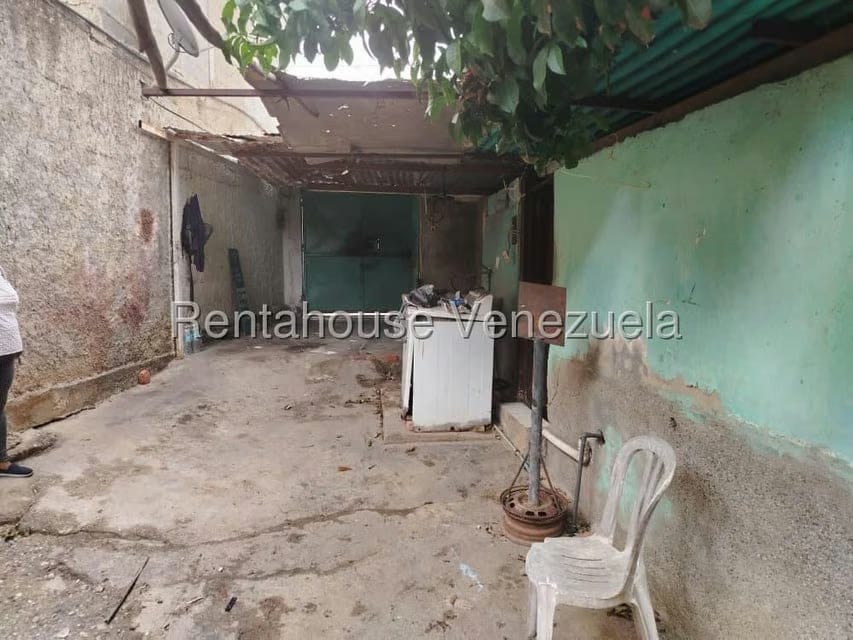 Casa (1 Nivel) en Venta en Centro, Lara - 14