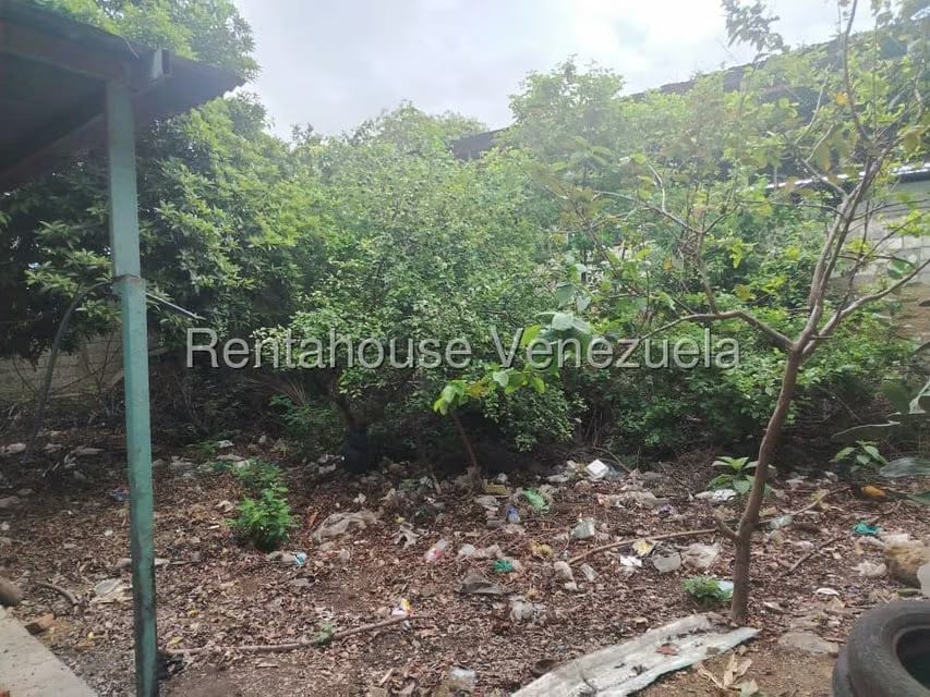 Casa (1 Nivel) en Venta en Centro, Lara - 23