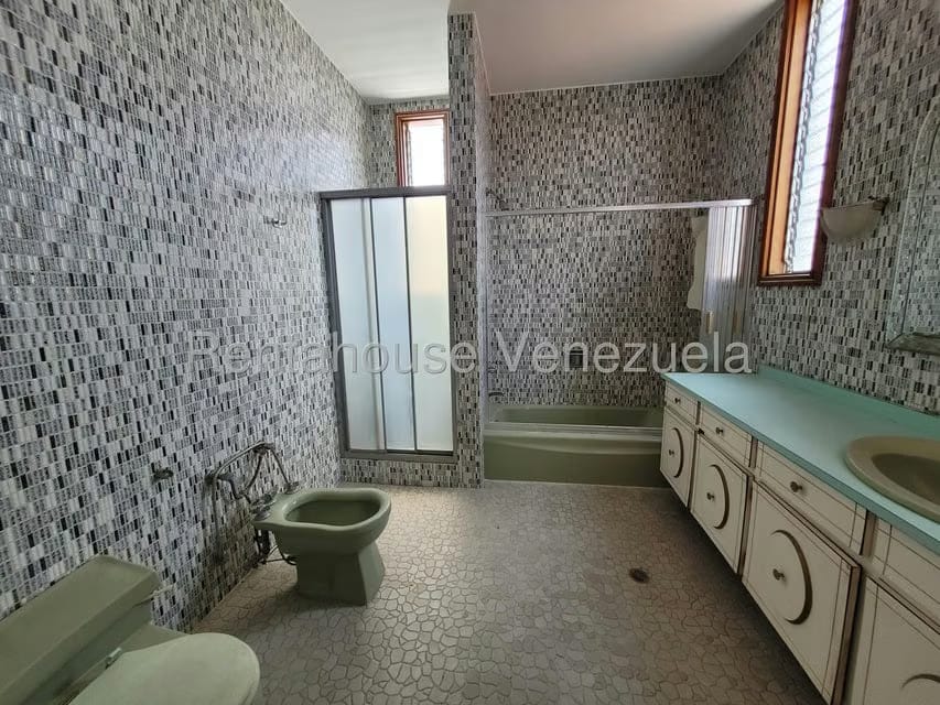 Casa (Multipes Niveles) en Venta en La Trinidad, Distrito Metropolitano - 20
