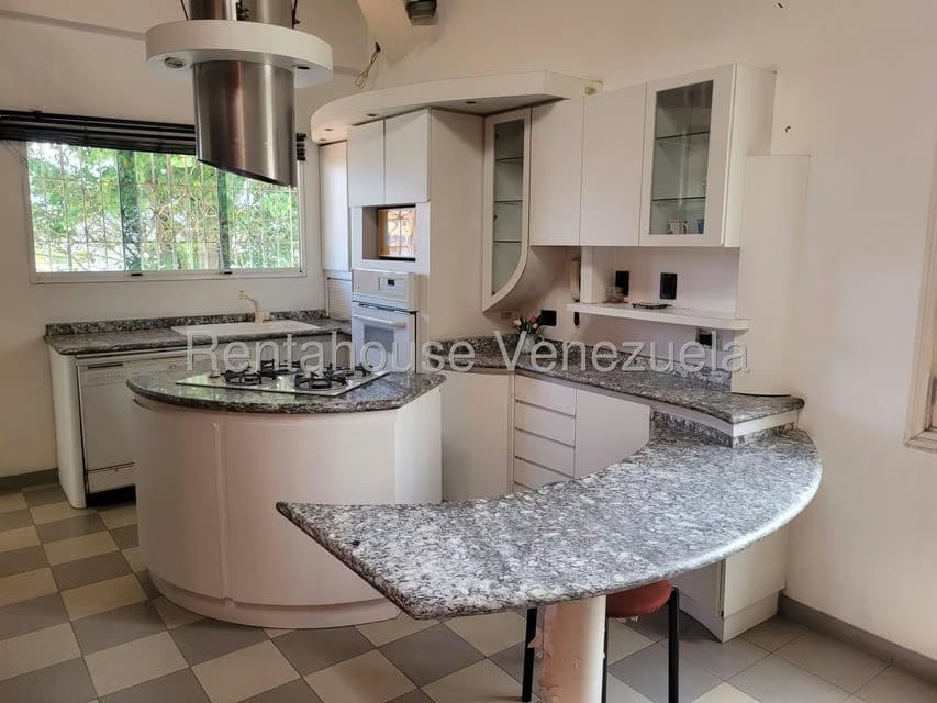 Casa (Multipes Niveles) en Venta en La Trinidad, Distrito Metropolitano - 34