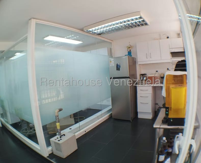 Comercial (Oficina) en Venta en Los Dos Caminos, Distrito Metropolitano - 11