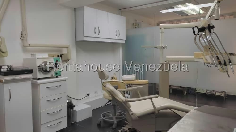Comercial (Oficina) en Venta en Los Dos Caminos, Distrito Metropolitano - 7