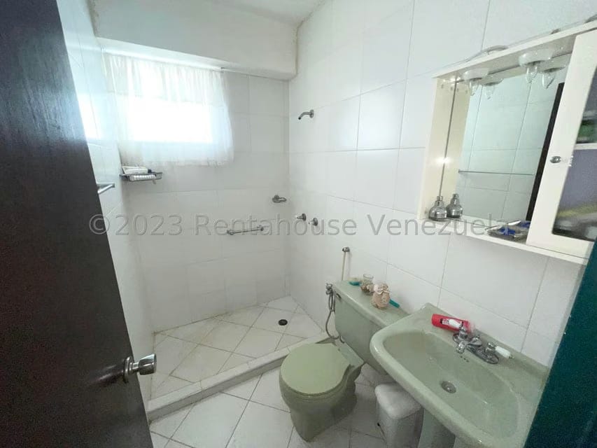 Apartamento (Penthouse) en Venta en Fundalara, Lara - 19