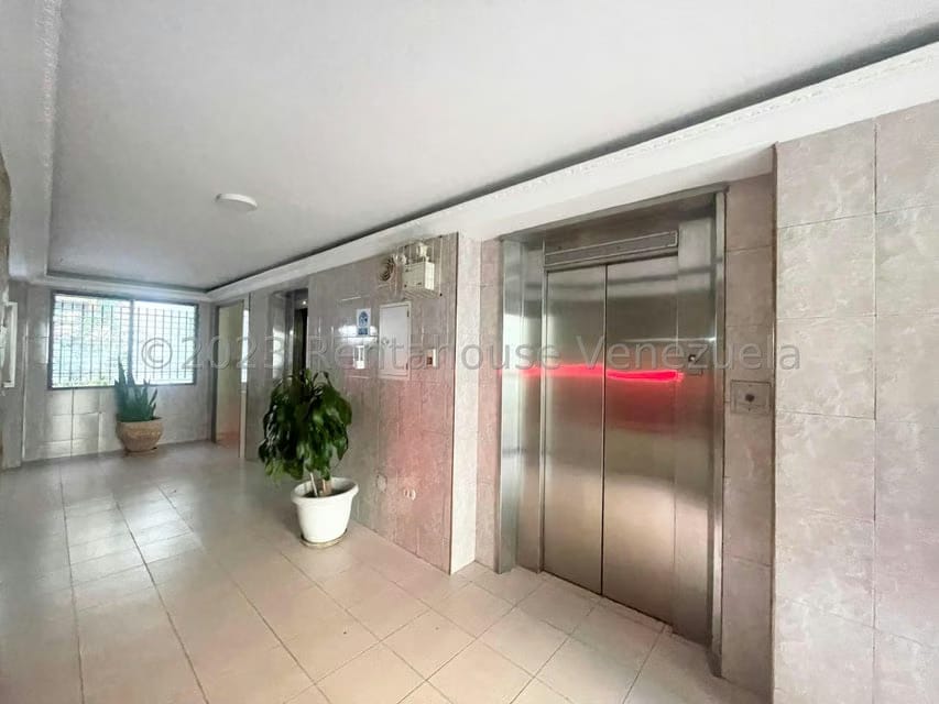 Apartamento (Penthouse) en Venta en Fundalara, Lara - 4