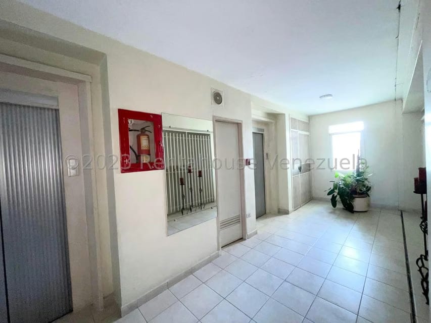 Apartamento (Penthouse) en Venta en Fundalara, Lara - 6