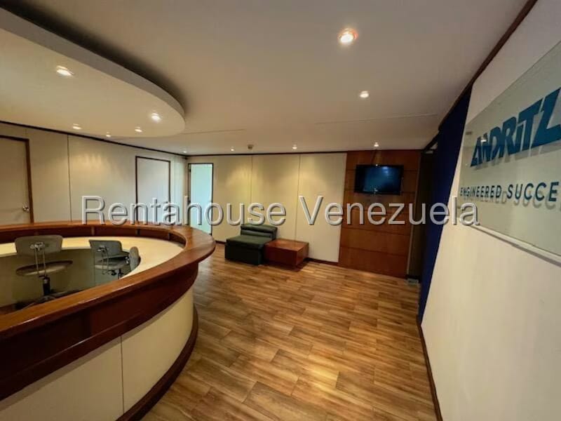Comercial (Oficina) en Alquiler en Chuao, Distrito Metropolitano - 11