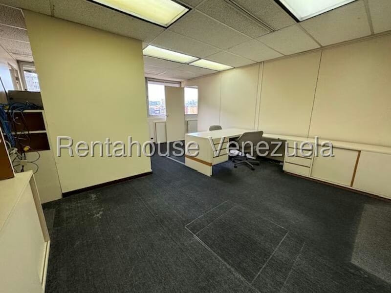 Comercial (Oficina) en Alquiler en Chuao, Distrito Metropolitano - 29