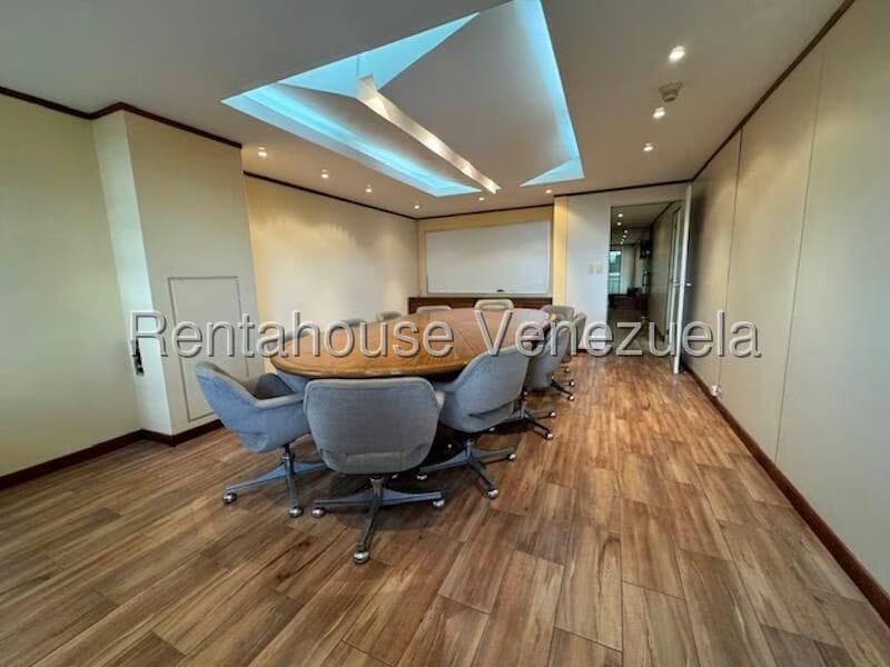 Comercial (Oficina) en Alquiler en Chuao, Distrito Metropolitano - 38