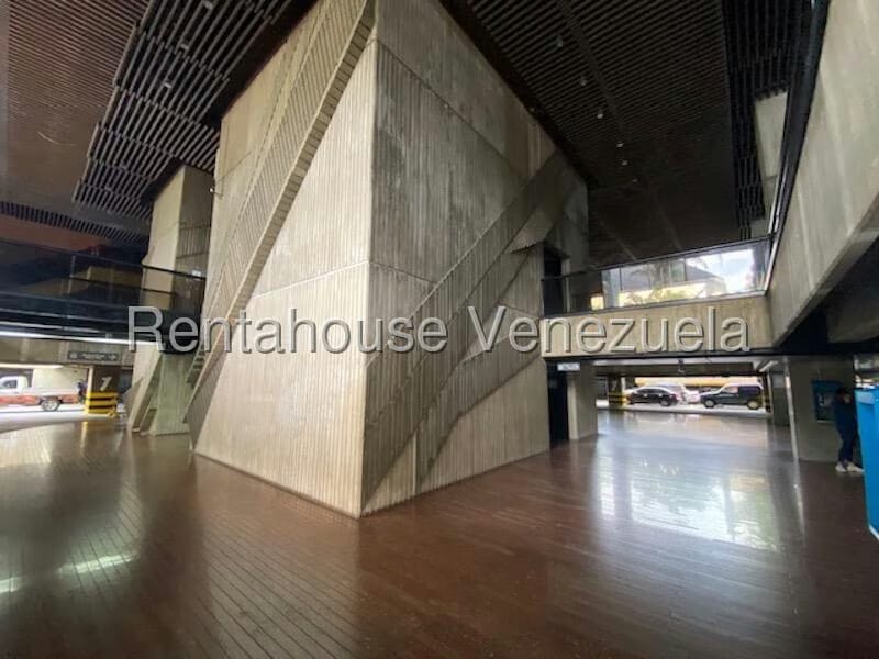 Comercial (Oficina) en Alquiler en Chuao, Distrito Metropolitano - 48