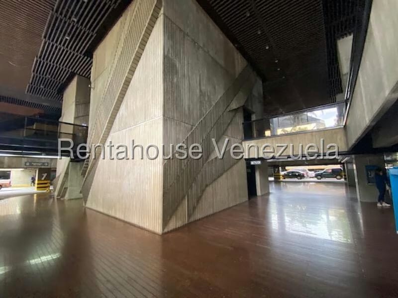Comercial (Oficina) en Alquiler en Chuao, Distrito Metropolitano - 49