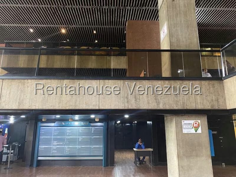 Comercial (Oficina) en Alquiler en Chuao, Distrito Metropolitano - 50