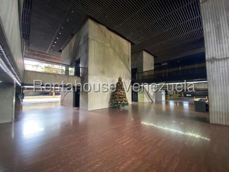 Comercial (Oficina) en Alquiler en Chuao, Distrito Metropolitano - 51