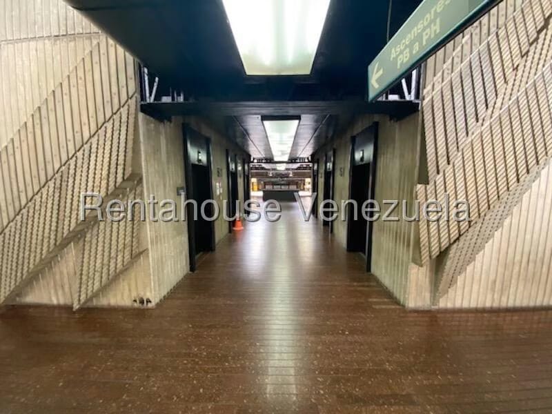 Comercial (Oficina) en Alquiler en Chuao, Distrito Metropolitano - 62