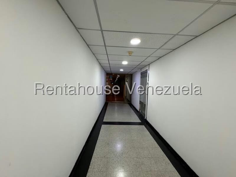 Comercial (Oficina) en Alquiler en Chuao, Distrito Metropolitano - 69