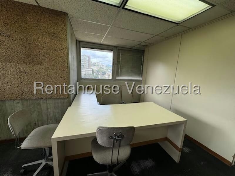 Comercial (Oficina) en Alquiler en Chuao, Distrito Metropolitano - 8