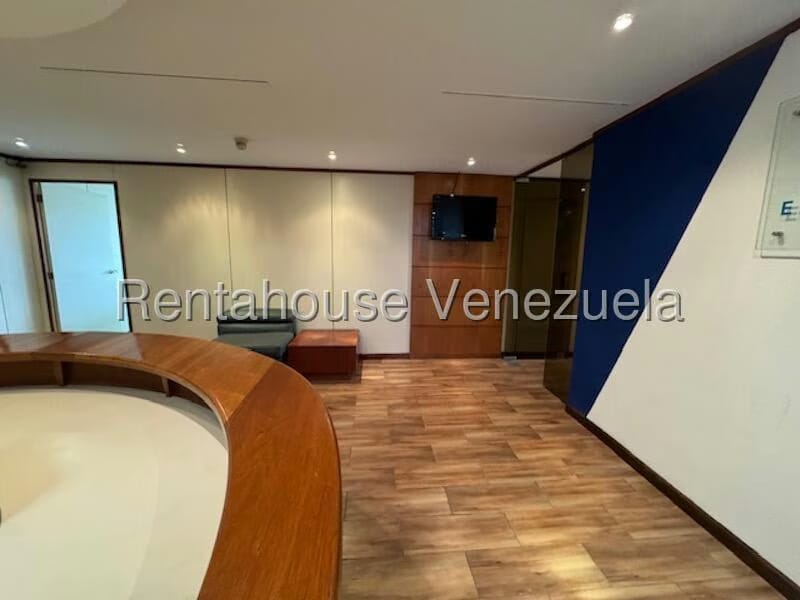 Comercial (Oficina) en Alquiler en Chuao, Distrito Metropolitano - 10