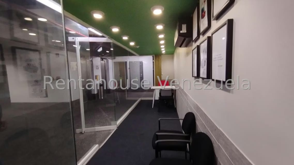 Comercial (Local Comercial) en Alquiler en Colinas de Valle Arriba, Distrito Metropolitano - 7