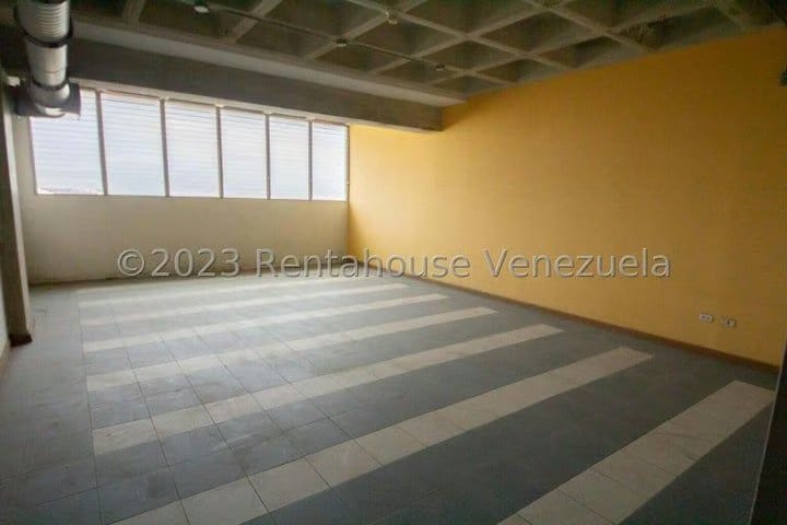 EDIFICIO EN VENTA – YENNIEF ROJAS - 3