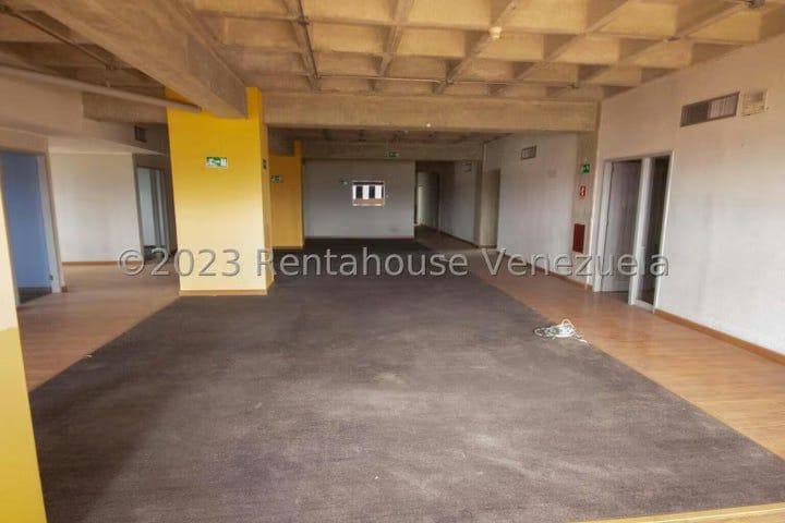 EDIFICIO EN VENTA – YENNIEF ROJAS - 10