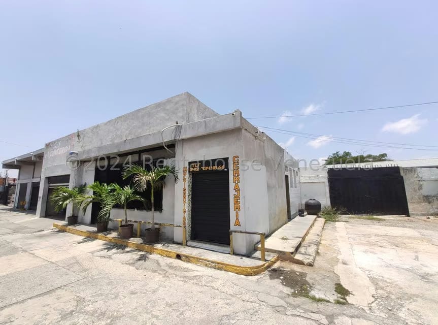 Comercial (Local Comercial) en Venta en Centro, Lara - 13