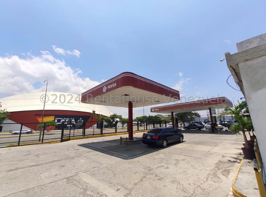 Comercial (Local Comercial) en Venta en Centro, Lara - 18