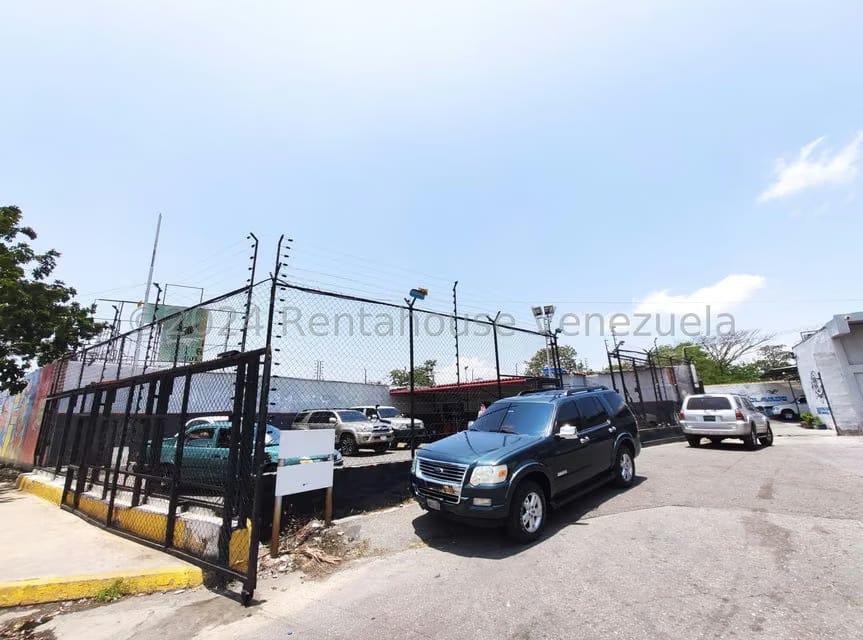 Comercial (Local Comercial) en Venta en Centro, Lara - 21