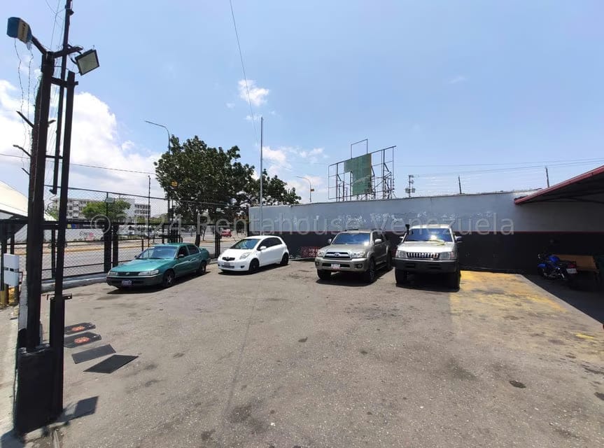 Comercial (Local Comercial) en Venta en Centro, Lara - 6