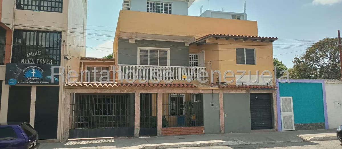 Casa (Multipes Niveles) en Venta en Centro, Lara - 3