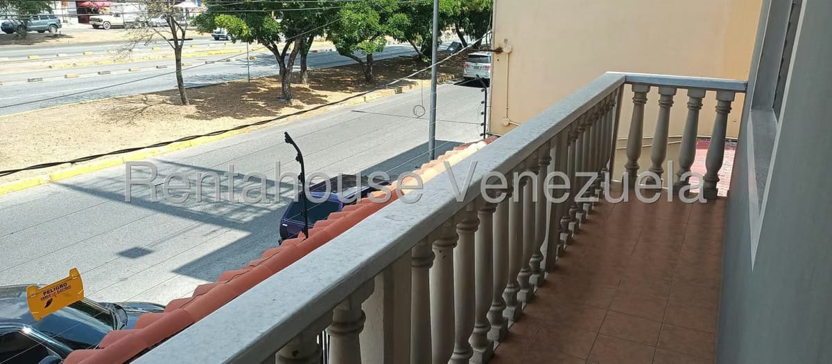 Casa (Multipes Niveles) en Venta en Centro, Lara - 26
