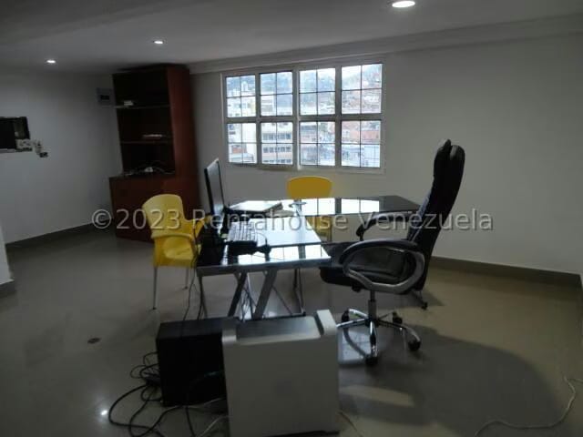 Casa (Multipes Niveles) en Venta en Charallavito, Distrito Metropolitano - 50