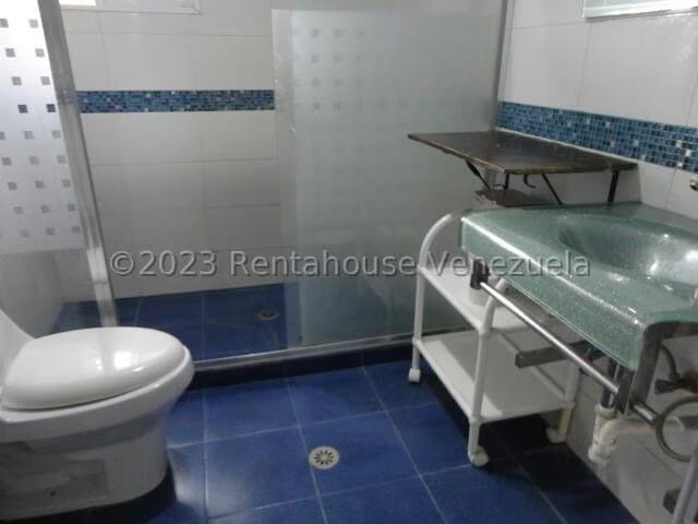 Casa (Multipes Niveles) en Venta en Charallavito, Distrito Metropolitano - 10