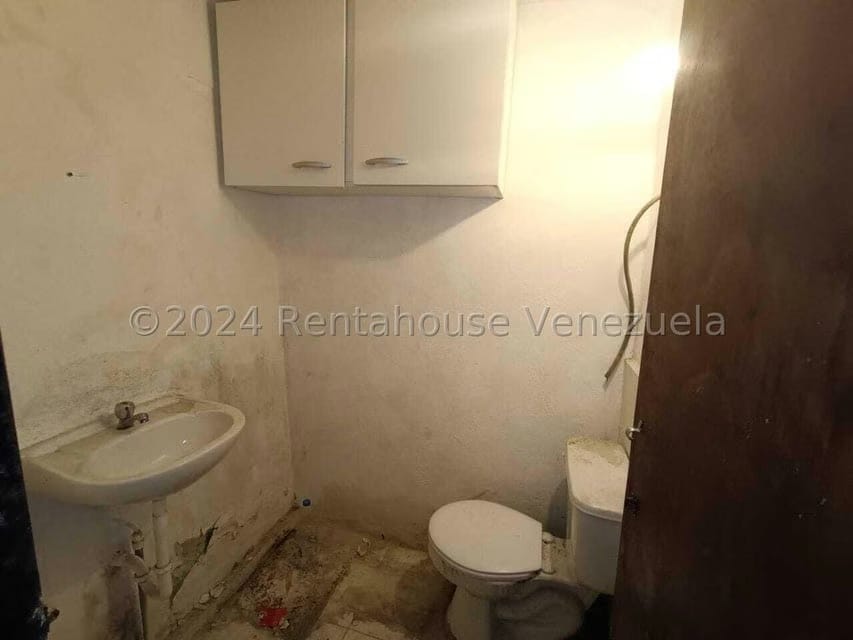 Comercial (Local Comercial) en Alquiler en Centro, Lara - 18