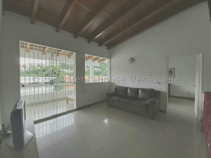 Casa (Duplex) en Venta en Sorocaima, Distrito Metropolitano - 14